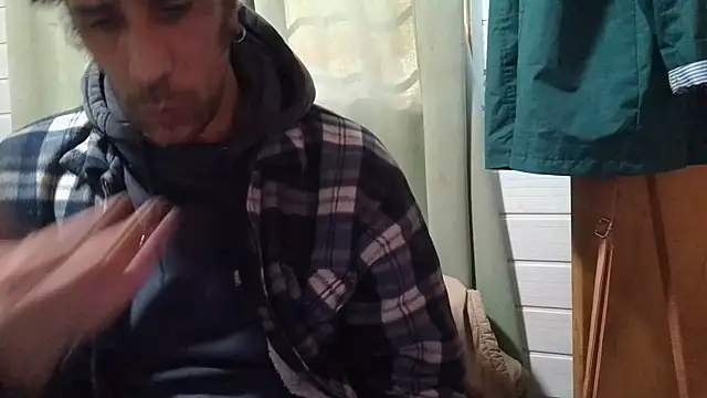 Snapshot of VladTepeslll chatting on July 2026 04:49:02 PM VladTepeslll online show from July 2026 04:49:02 PM