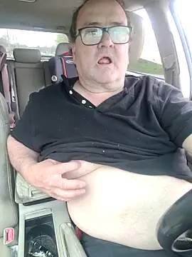 bigbearusa74 online show from April 2026 07:29:02 PM