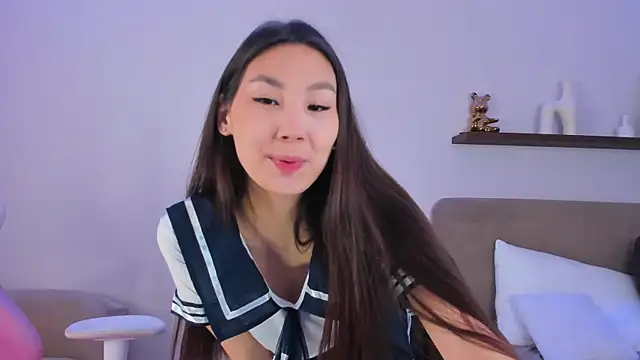 Snapshot of LexieLee chatting on May 2026 10:11:02 AM LexieLee online show from May 2026 10:11:02 AM