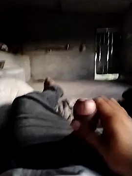 Snapshot of Dreamboy131 chatting on March 2026 01:39:01 PM Dreamboy131 online show from March 2026 01:39:01 PM