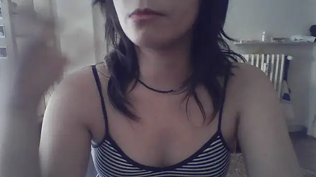 Snapshot of HoneyDrip_1 chatting on June 2026 04:11:01 PM HoneyDrip 1 online show from June 2026 04:11:01 PM