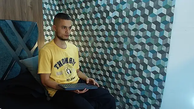 Joaho Fernandez online show from May 2026 09:11:02 PM