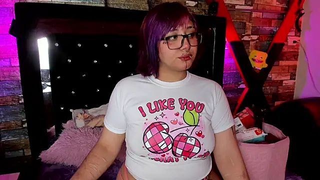Snapshot of fresa_Wafflera chatting on June 2026 03:55:01 AM fresa Wafflera online show from June 2026 03:55:01 AM
