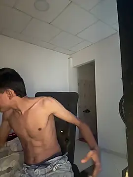 Snapshot of io_skay chatting on March 2026 08:15:01 PM io skay online show from March 2026 08:15:01 PM