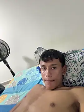 Snapshot of io_skay chatting on March 2026 06:19:02 PM io skay online show from March 2026 06:19:02 PM