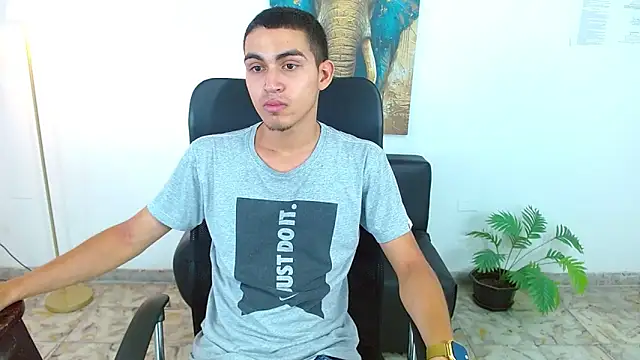 Snapshot of lucass_18 chatting on March 2026 07:57:02 PM lucass 18 online show from March 2026 07:57:02 PM