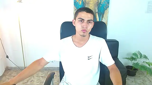 Snapshot of lucass_18 chatting on March 2026 08:20:01 PM lucass 18 online show from March 2026 08:20:01 PM