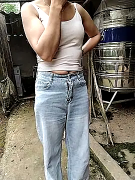 Snapshot of Hoabattu-66 chatting on March 2026 02:44:01 AM Hoabattu-66 online show from March 2026 02:44:01 AM