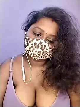 Snapshot of Tamil-Dhara chatting on May 2026 06:13:01 PM Tamil-Dhara online show from May 2026 06:13:01 PM