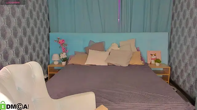 Miss Shanel online show from May 2026 01:01:01 AM