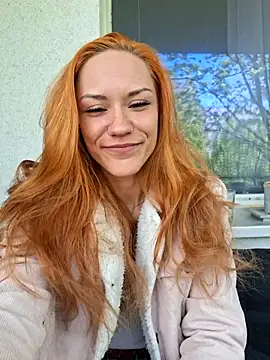 SlimBellaOfficial online show from April 2026 10:35:02 AM