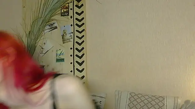 Kirana Hayes online show from May 2026 04:04:02 PM