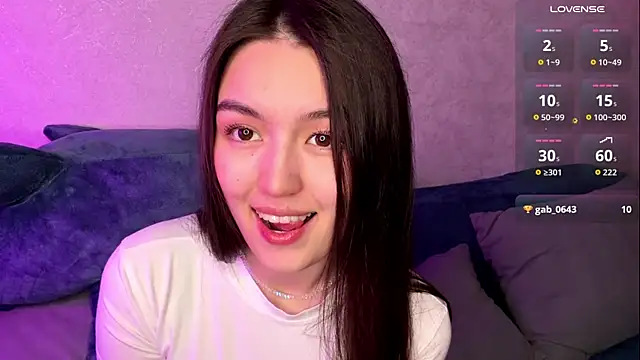 Snapshot of lilysolar chatting on May 2026 03:20:02 PM lilysolar online show from May 2026 03:20:02 PM