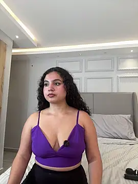 Snapshot of ShanonFox_oficial chatting on March 2026 08:36:01 PM ShanonFox oficial online show from March 2026 08:36:01 PM