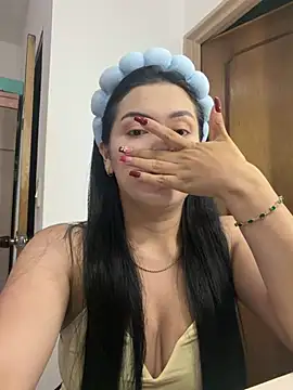 Cami olarte online show from July 2026 11:42:02 PM