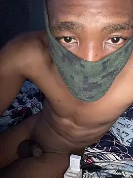 Snapshot of chinaeye012 chatting on April 2026 05:46:02 PM chinaeye012 online show from April 2026 05:46:02 PM