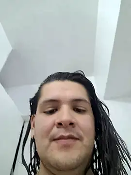 Snapshot of MatthewDavis_ chatting on April 2026 07:07:02 PM MatthewDavis online show from April 2026 07:07:02 PM