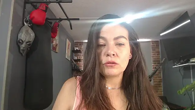  bonnie and clyde online show from April 2026 08:14:02 PM