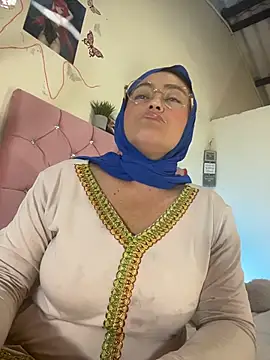Snapshot of Marian_fadel chatting on June 2026 01:34:01 PM Marian fadel online show from June 2026 01:34:01 PM