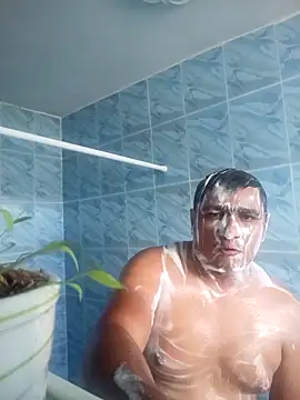 luis20212 online show from May 2026 06:38:01 PM