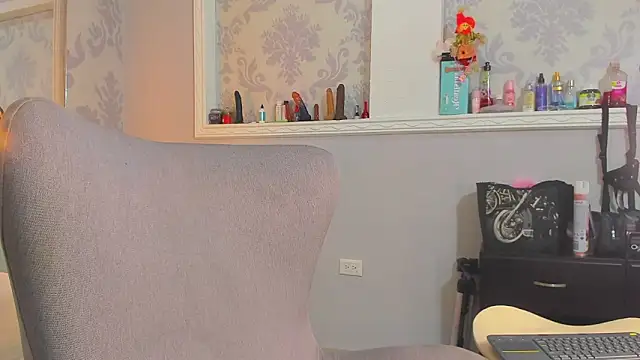 MaicolSmiith  online show from March 2026 12:56:02 AM