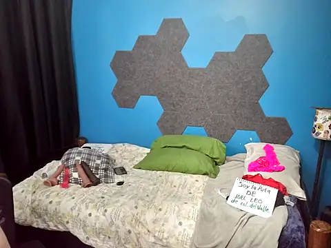 MachoPutito online show from December 2025 03:23:02 AM