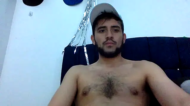 Snapshot of derek_smiith chatting on June 2026 08:41:02 AM derek smiith online show from June 2026 08:41:02 AM