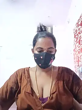 Snapshot of tamilratchasii chatting on July 2026 07:27:02 AM tamilratchasii online show from July 2026 07:27:02 AM