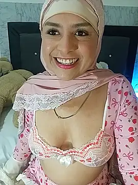 Snapshot of alia_asad chatting on July 2026 01:28:01 PM alia asad online show from July 2026 01:28:01 PM
