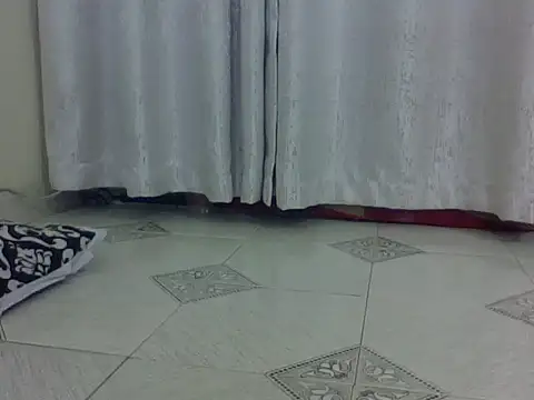 nozie03 online show from April 2026 02:06:01 PM