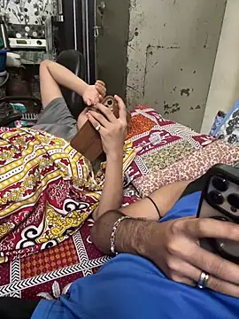 Snapshot of sexygirlsind1 chatting on April 2026 06:19:01 PM sexygirlsind1 online show from April 2026 06:19:01 PM