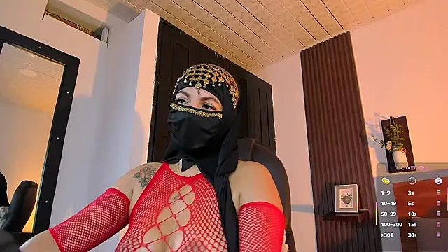 Snapshot of Nailea__ chatting on May 2026 02:06:02 AM Nailea online show from May 2026 02:06:02 AM