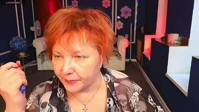 Kira Kingslee online show from April 2026 11:19:02 AM