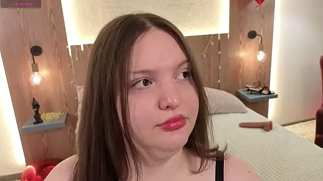 Snapshot of Kristy_Grace chatting on April 2026 08:07:01 AM Kristy Grace online show from April 2026 08:07:01 AM