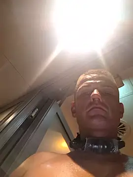 Danielschlam online show from May 2026 11:54:01 PM
