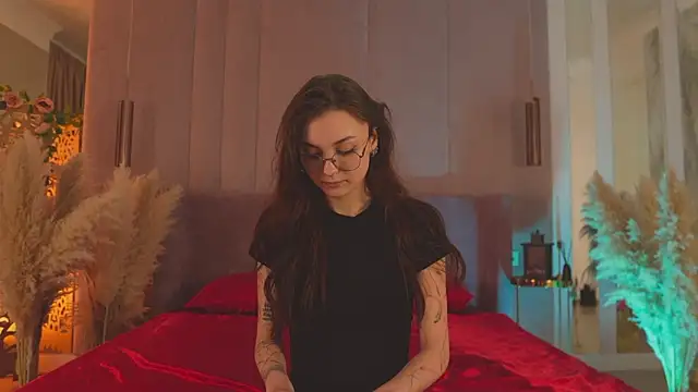 Snapshot of AmeliaKlark_ chatting on April 2026 01:49:01 AM AmeliaKlark online show from April 2026 01:49:01 AM