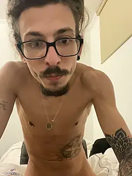 younghotcook online show from March 2026 03:06:02 AM