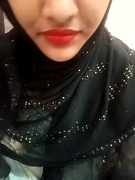 Snapshot of Miss_Noor__ chatting on May 2026 05:45:01 AM Miss Noor online show from May 2026 05:45:01 AM
