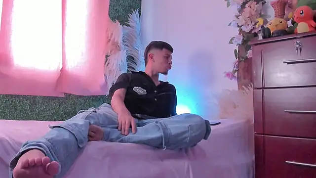 Blaze Star online show from March 2026 01:12:02 PM