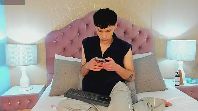 Snapshot of LephyStar chatting on June 2026 03:57:01 AM LephyStar online show from June 2026 03:57:01 AM