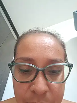 Snapshot of manury chatting on April 2026 03:42:02 PM manury online show from April 2026 03:42:02 PM