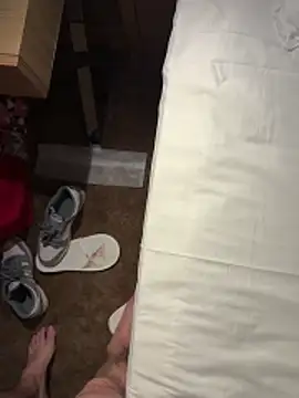 Snapshot of icemanhotwomen chatting on March 2026 06:40:02 PM icemanhotwomen online show from March 2026 06:40:02 PM