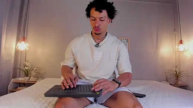 dominik drake online show from June 2026 12:25:02 PM
