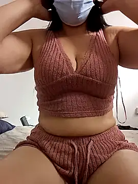 Snapshot of Anna-SeXX chatting on April 2026 04:34:01 PM Anna-SeXX online show from April 2026 04:34:01 PM