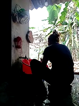 Snapshot of -Vahila- chatting on March 2026 07:09:02 AM -Vahila- online show from March 2026 07:09:02 AM