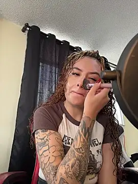 Snapshot of Amber-fire chatting on May 2026 04:12:02 PM Amber-fire online show from May 2026 04:12:02 PM