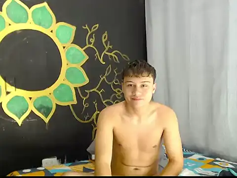 Boy Lovely18 online show from March 2026 04:57:02 AM