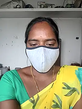 Snapshot of Tamil_Sangeetha chatting on March 2026 06:14:01 AM Tamil Sangeetha online show from March 2026 06:14:01 AM