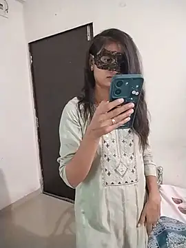 sexy couple liv online show from May 2026 04:54:01 AM