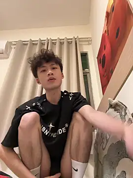 sexyboy-3525 online show from June 2026 05:45:02 PM
